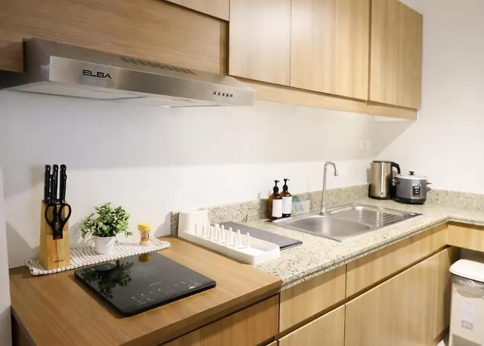 New! Cozy 2br Near Makati And Airport Manila
